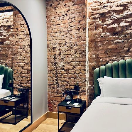 Ruz Hotels Istambul Exterior foto A room at the hotel