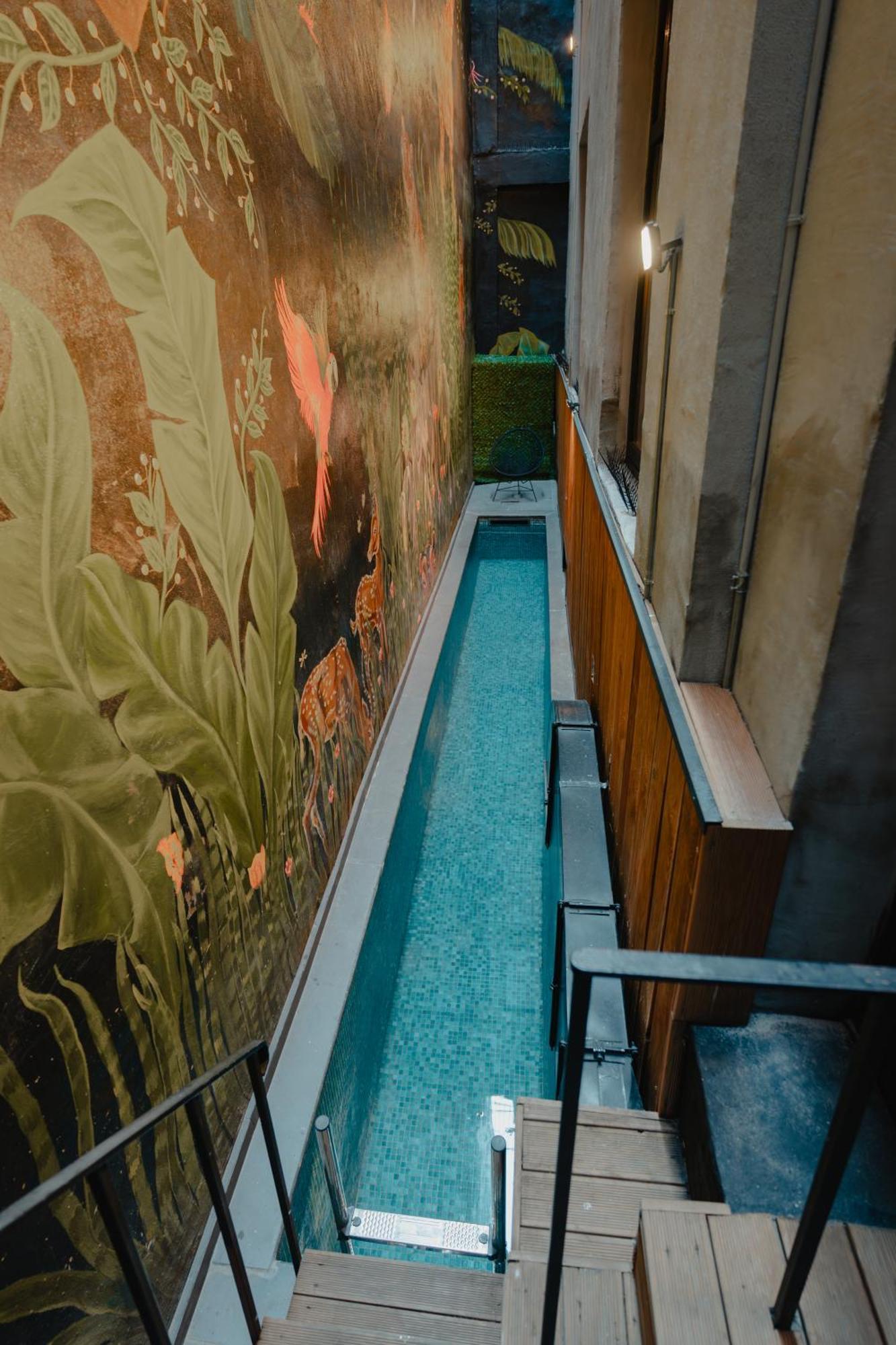 Ruz Hotels Istambul Exterior foto The water feature